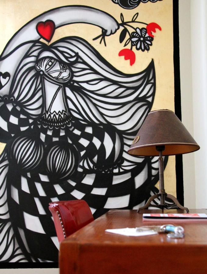 Le Sanglier Hirsute Hotel Mezieres-en-Brenne Bagian luar foto